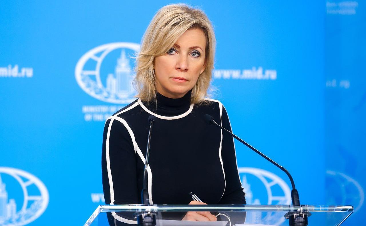 Захарова ответила на призыв премьера Латвии не пускать россиян в ЕС