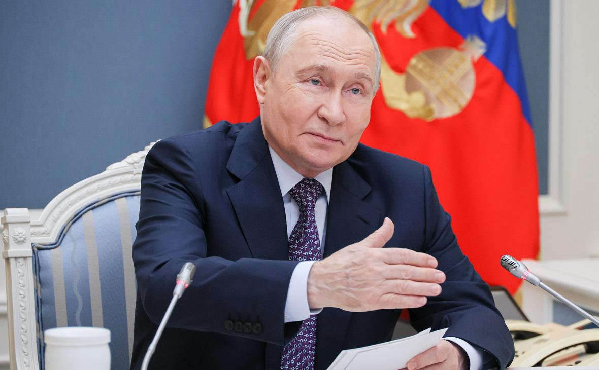 Путин оценил выполнение задачи по развитию фондового рынка