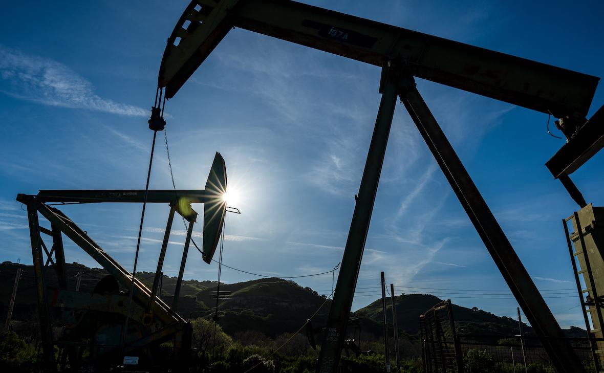 Цена нефти Brent впервые за пять месяцев превысила $111 за баррель