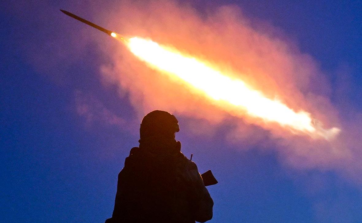 Вооруженные силы России поразили судно с грузом для ВСУ в Черном море