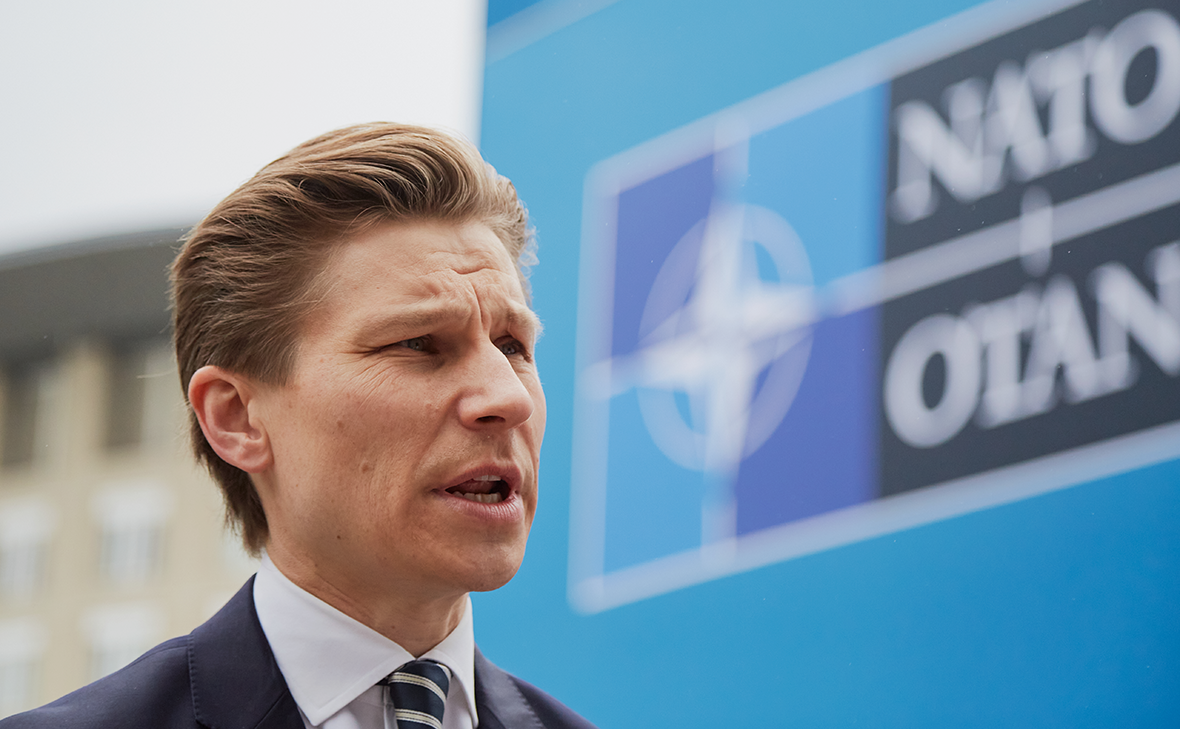 Финский министр обороны не согласился с экс-премьером по самолетам России