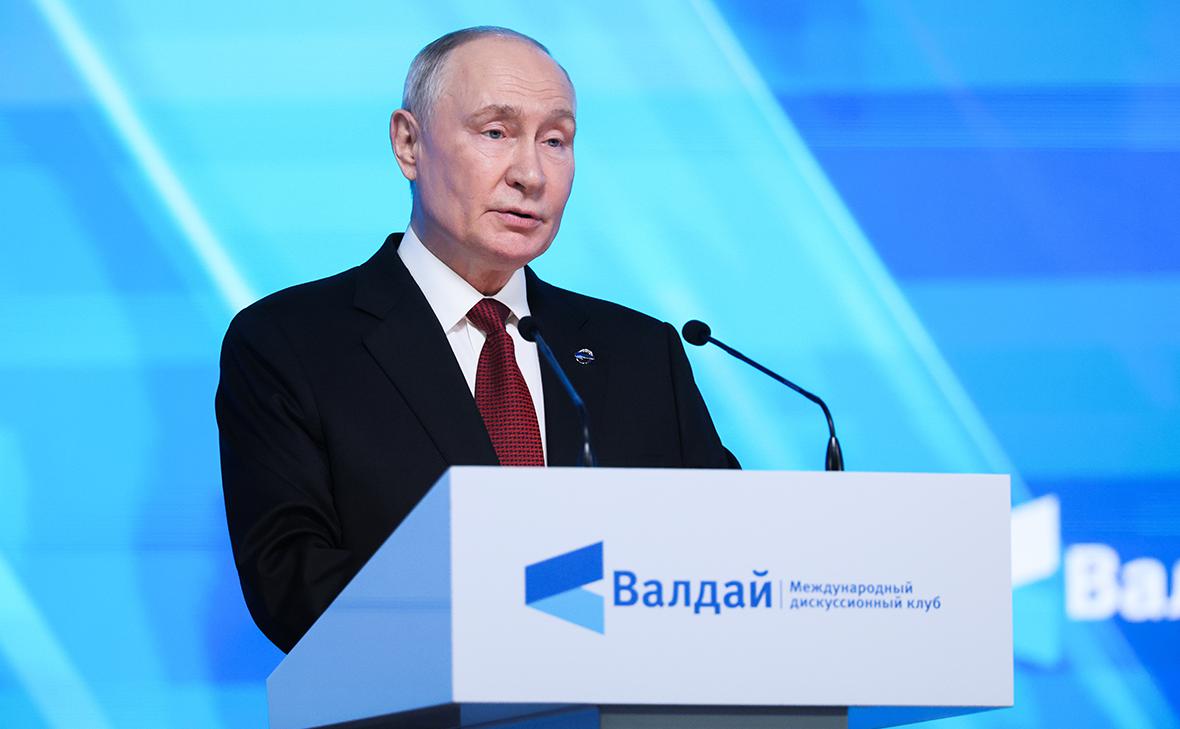 Путин призвал не считать, что мир обречен на хаос