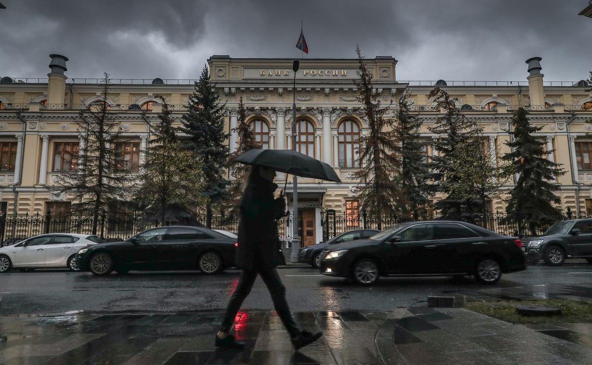 Объем средств россиян в банках в сентябре практически не изменился
