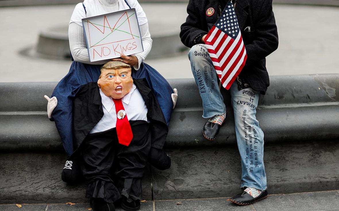Протесты «No Kings» против Трампа в США. Видео