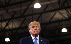 Трамп оценил визит директора ЦРУ в Россию
