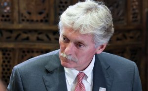 Песков назвал критической ситуацию с продуктами в Херсонской области