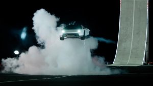 Tesla решила брать $50 тыс. только за бронирование суперкара Roadster