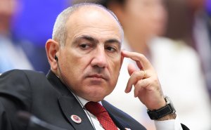 Пашинян — единственный из лидеров СНГ, кто выступил на ШОС+ не на русском
