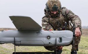 БПЛА нанесли удары по «Эпицентру» и контейнеровозу на Украине