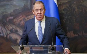 Лавров заявил, что Москва слышит заявления НАТО, но держит ухо востро