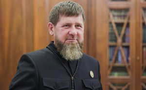 Кадыров призвал чеченцев не превращать длинные бороды в «непонятную моду»