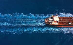 Цены на нефть показали самый сильный недельный рост с июля