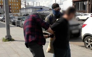 ФСБ задержала охранника посольства Британии по делу о госизмене. Видео