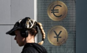 Россияне нарастили покупки валюты на бирже до максимума с 2022 года