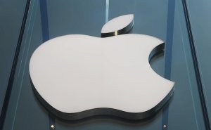 Акции Apple ускорили снижение на фоне презентации нового iPhone