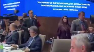 На саммите СВМДА в Баку десятки делегатов ушли из зала на речи Герцога