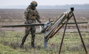 Российские военные ударили по складу предприятия по выпуску БПЛА в Киеве