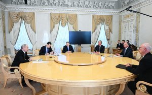 Путин встретился с Уиткоффом в Санкт-Петербурге. Видео