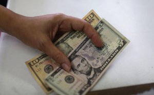 Курс доллара на рынке форекс впервые за месяц превысил ₽86