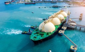 Цена нефти превысила $101 из-за обострения конфликта на Ближнем Востоке