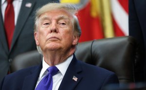 В сенате призвали Трампа «немедленно сменить курс» после сделки по дизелю