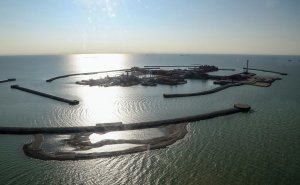 Семь стран ОПЕК+ сохранили неизменным план по добыче нефти в октябре