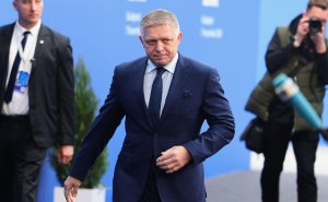 Словакия и Венгрия отказались участвовать в новом кредите ЕС для Киева