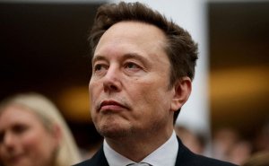 Маск ответил на проверку ограничений Starlink библейской фразой о мече