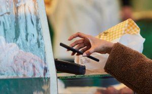 ВТБ запустил оплату по QR-коду в Таиланде