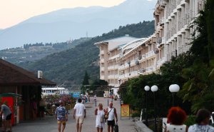 Бизнесу в Крыму дадут отсрочку по уплате страховых взносов