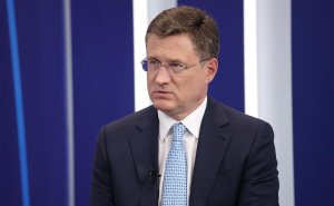Новак призвал направлять сбережения россиян в развитие технологий