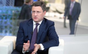 Новак обсудил регулирование цен на топливо в ряде регионов