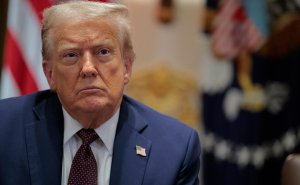 Трамп сравнил страх перед ИИ с мифом о «российской угрозе»