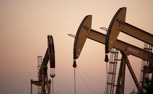 Бессент спрогнозировал падение цены на нефть до $40–50