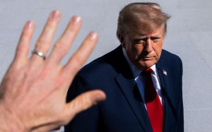 Что сказал Трамп о смене Зеленского. Полное видео с переводом