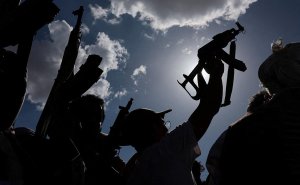 CNN сообщил о растущей угрозе «жизненно важной артерии» морской торговли