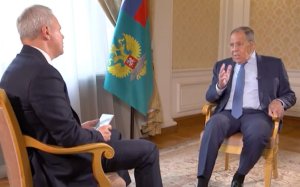 Лавров признался в «эмоциях в груди» из-за претензий Еревана