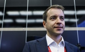 Экс-министра связи Никифорова заочно арестовали по делу о мошенничестве