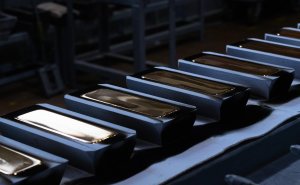 В Минфине спрогнозировали золото по $5000 за унцию на горизонте года