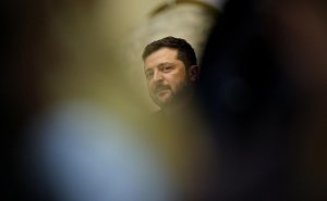 Песков заявил, что Зеленского по-прежнему ждут в Москве