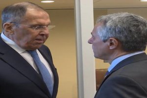 Лавров пошутил о совместном фото с главой МИД Швейцарии. Видео