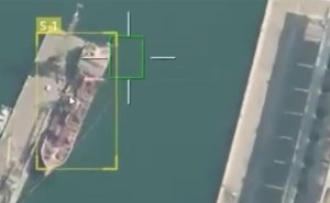 Российские военные поразили сухогруз с грузами для ВСУ в порту Одессы