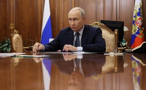 Путин утвердил комиссию по применению временных ограничительных мер
