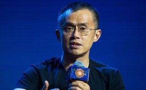 Основатель Binance попросил Илона Маска перестать троллить
