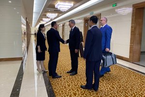 Новый российский посол в КНДР прибыл в Пхеньян