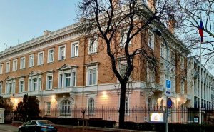 Посольство пообещало жесткий ответ на высылку дипломатов из Венгрии