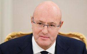 Вице-премьер Чернышенко рассказал, что пользуется ИИ