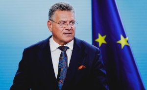 Эмиссар ЕС прибыл в Китай на переговоры по предотвращению торговой войны