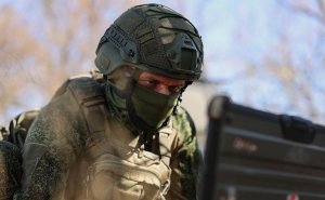 Российские военные поразили два сухогруза с грузами для ВСУ в порту Южный