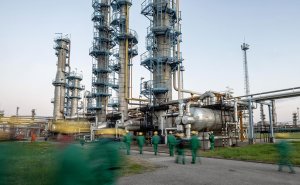 Посольство пожелало Венгрии и Латвии газа и нефти «с ароматом демократии»